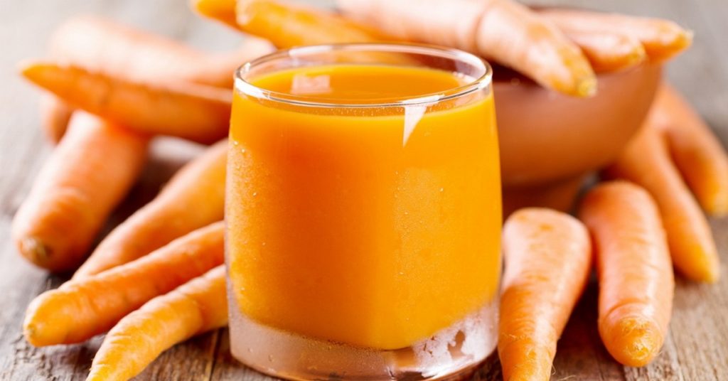Медовый напиток на основе морковного сока