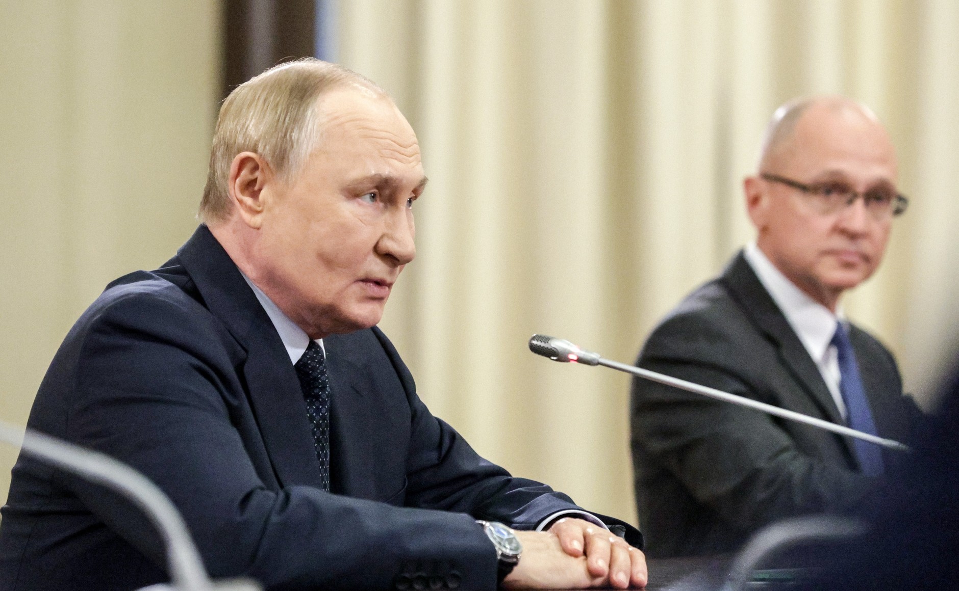 Владимир Путин сегодня на встрече с лидерами фракций Госдумы впервые озвучил размер группировки, задействованной...