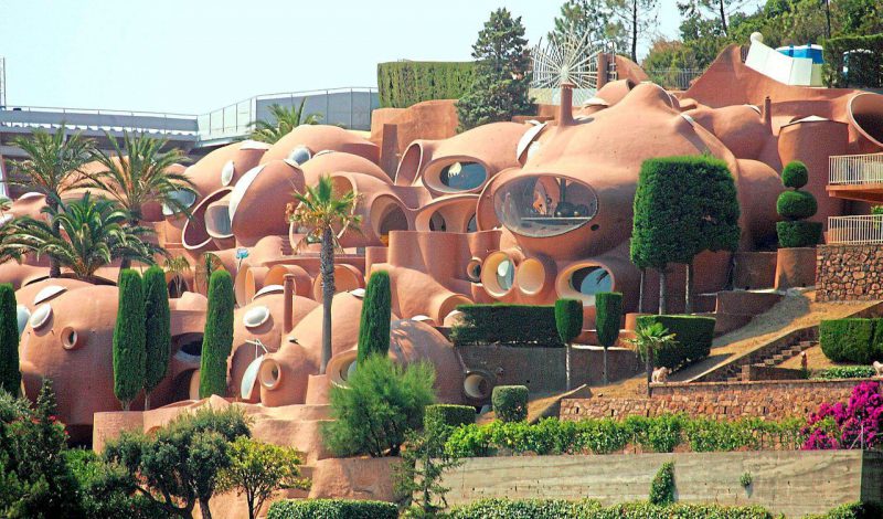 Абсурдный Дворец Пузырей, от которого без ума Пьер Карден архитектура,интересное