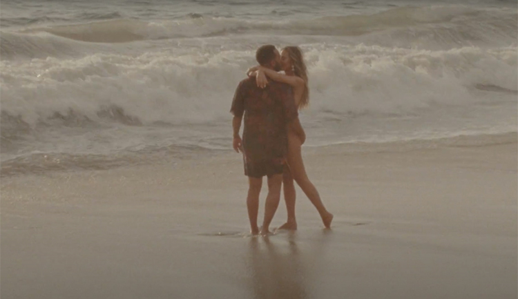 Крисси Тейген и Джон Ледженд объявили о третьей беременности необычным способом Дети,Дети знаменитостей