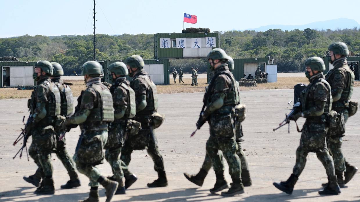 Глава администрации Тайваня Инвэнь признала присутствие ВС США на острове