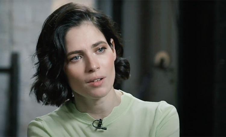 Юлия Снигирь о романе с Евгением Цыгановым, причинах его развода с женой и своих съемках с Джудом Лоу