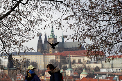 Чешский журналист высмеял власти страны за страх перед русскими