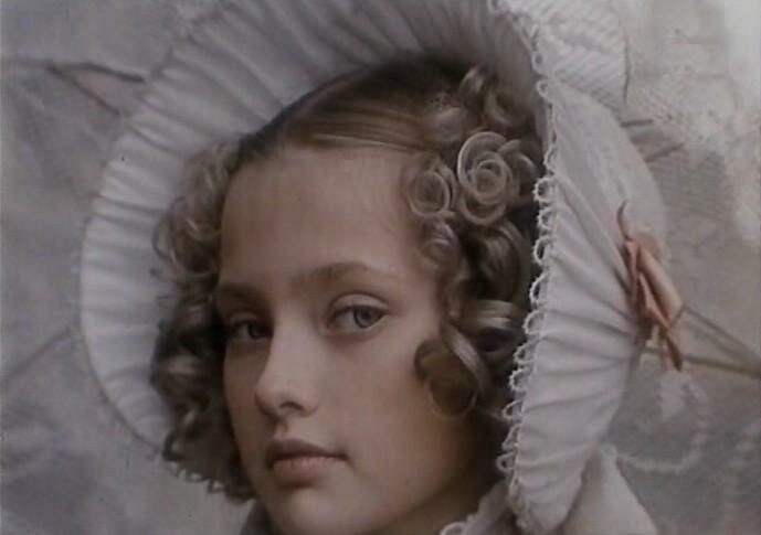 Как сложилась судьба посла мира Кати Лычевой и почему она отказалась от кинокарьеры и популярности? Как сложилась судьба посла мира Кати Лычевой и почему она отказалась от кинокарьеры и популярности?