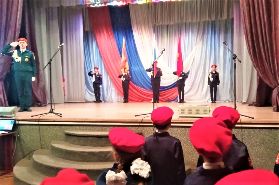 В Ржеве состоялась церемония посвящения в кадеты МЧС России