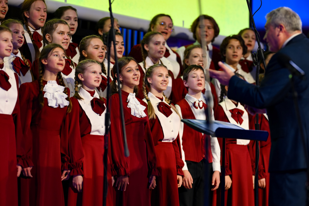 adc-467_resized.jpg adc-467_resized.jpg