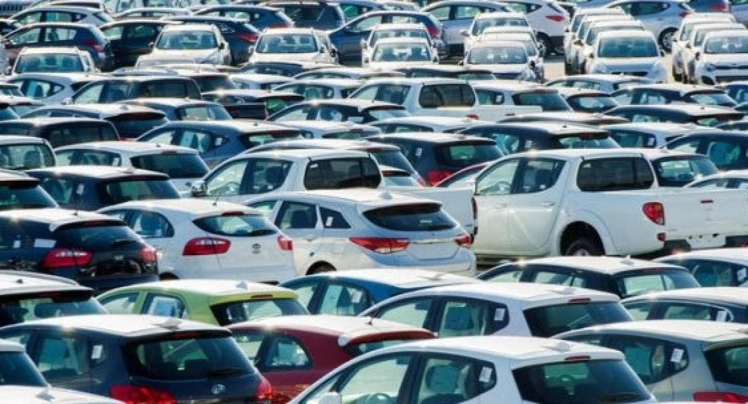 В Европе зафиксировали резкий рост цен на подержанные машины