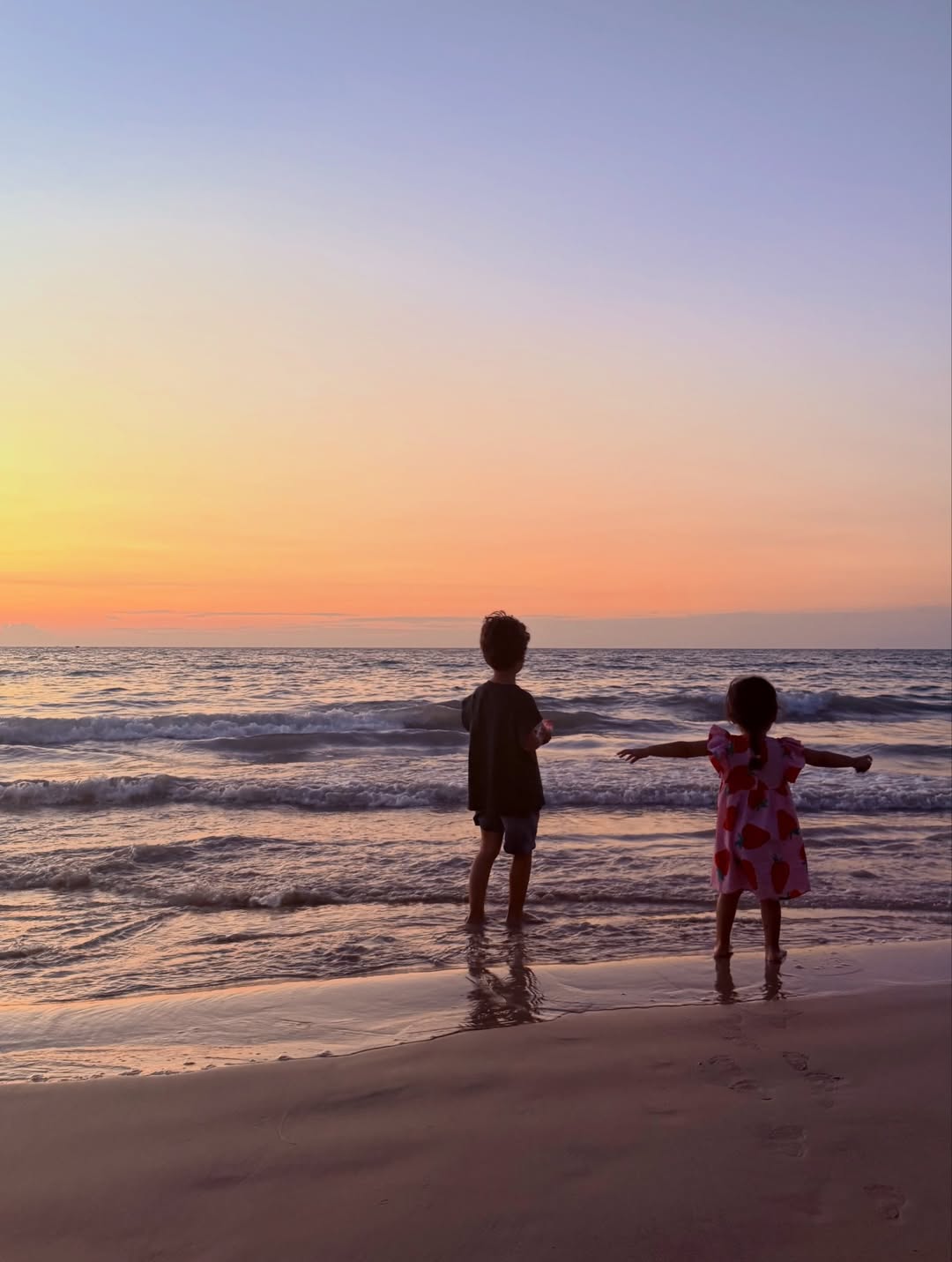 Равшана Куркова показала, как отдыхает с детьми на море