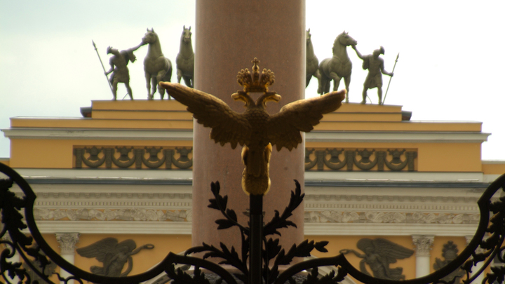 РУССКИХ ПЫТАЮТСЯ ВЫТЕСНИТЬ ИЗ РОССИИ: СЕРГЕЙ МИХЕЕВ ВСКРЫЛ ЦИНИЗМ ФЕДЕРАЛЬНОГО ТВ