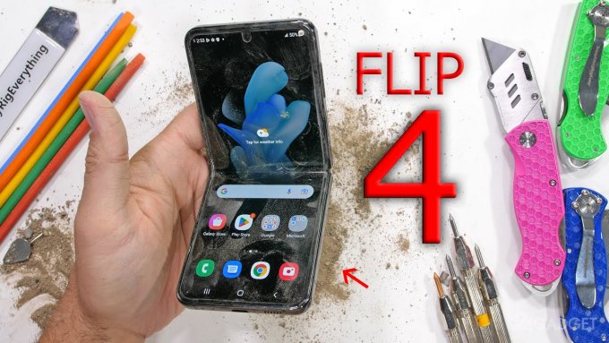 Прошел ли складной смартфон Samsung Galaxy Z Flip4 испытание на прочность