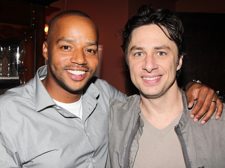 25 способов провести изоляцию по примеру зарубежных звезд: арт-терапия Кэти Холмс, эксперимент Джима Керри и другие 25 способов провести изоляцию по примеру зарубежных звезд: арт-терапия Кэти Холмс, эксперимент Джима Керри и другие Звезды,Новости о звездах