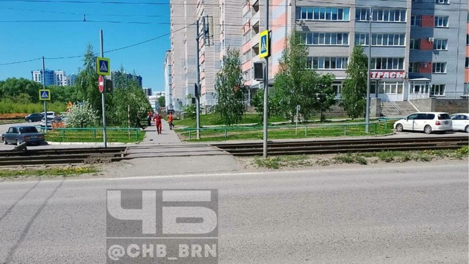 В Барнауле пожаловались на сломанный светофор, который не чинят уже больше недели