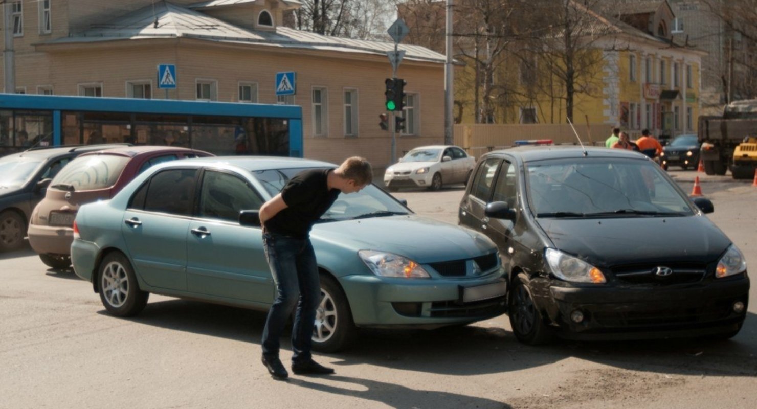 Машина без аварий