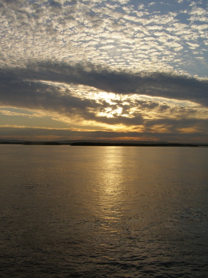 Круиз из Якутска по Лене с посещением Ленских столбов 