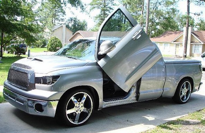 Крутой тюнинг Тойота Тундра Крутой тюнинг Тойота Тундра авто,автомобили,автомобиль,ремонт,тюнинг