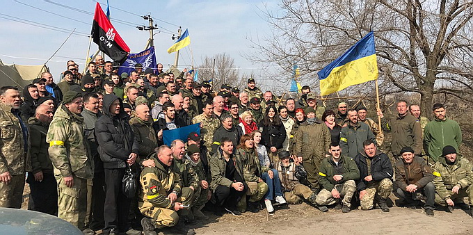 Вот и весь смысл блокады Донбасса: Контрабанду стали крышевать боевики АТО