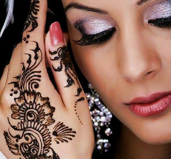 Вот как готовили наложниц к ночи любви в султанском гареме Вот как готовили наложниц к ночи любви в султанском гареме