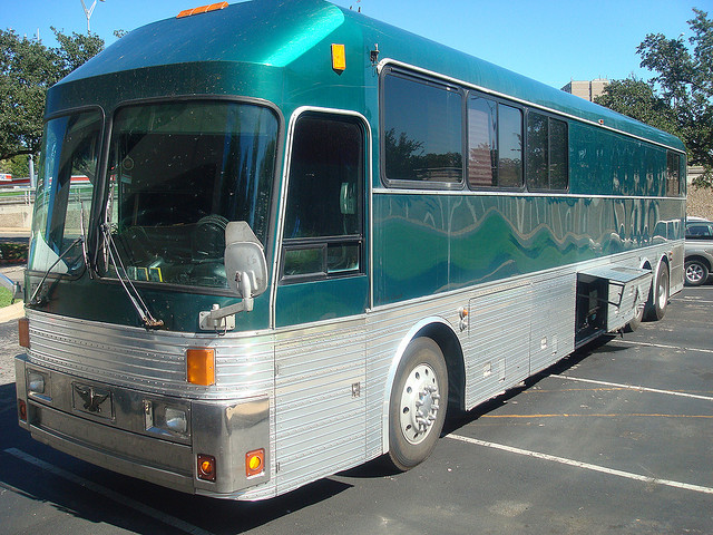 model 15 Eagle tour bus