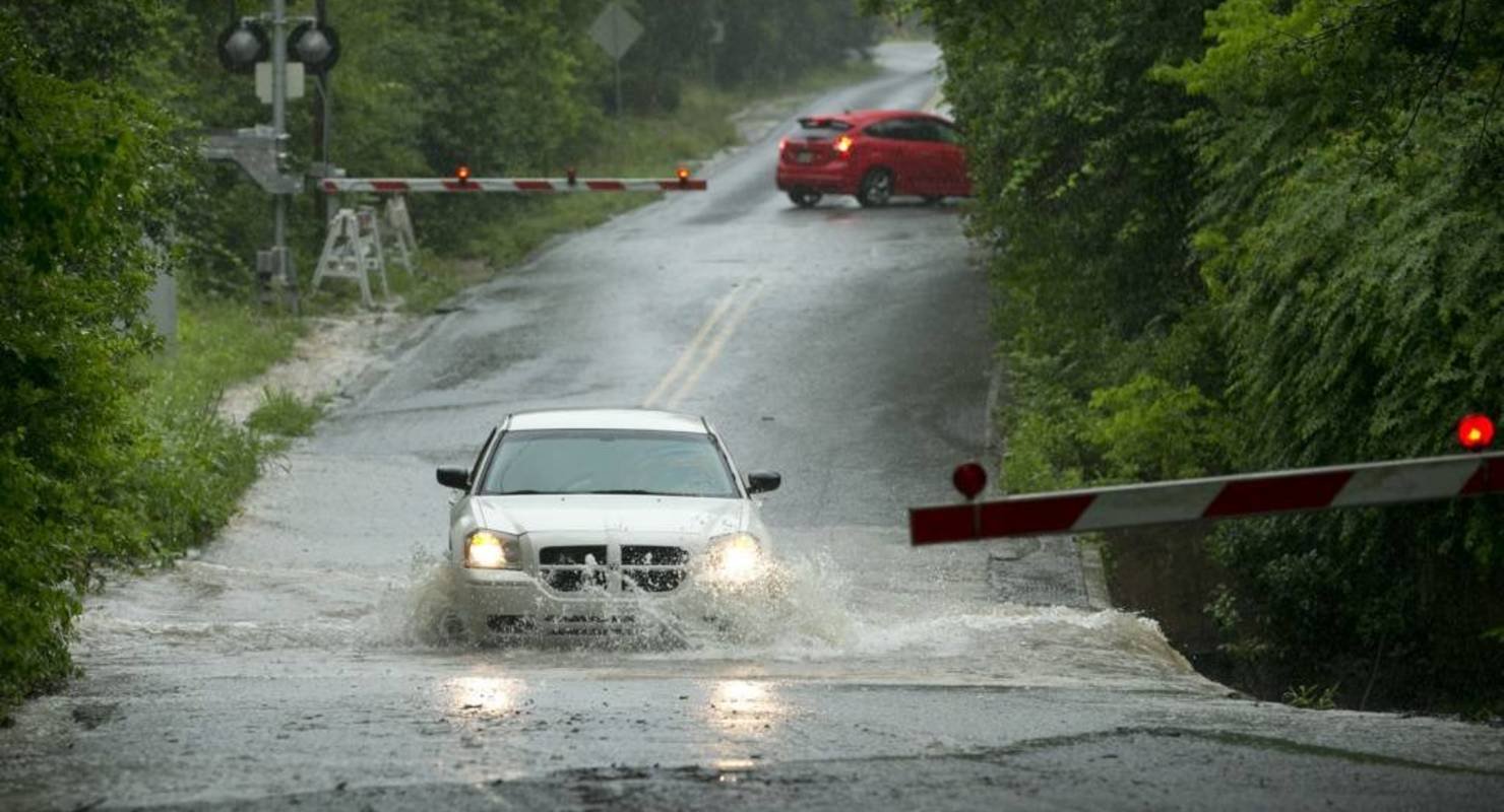 Что такое гидроудар мотора и каковы его последствия?