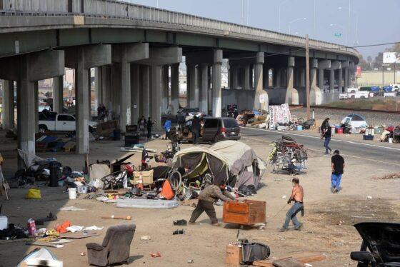 2024 год в богатейшем штате сша ликвидируют лагеря бездомных