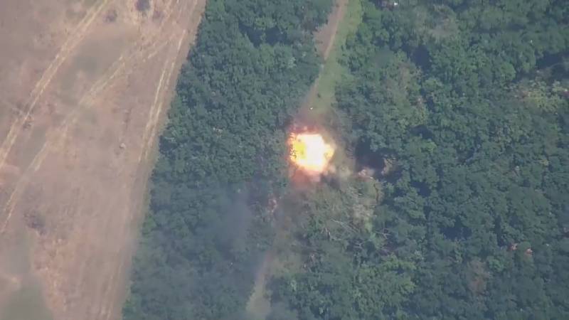 Самоходные орудия 2С23 «Нона-СВК» в Спецоперации Самоходные орудия 2С23 «Нона-СВК» в Спецоперации оружие