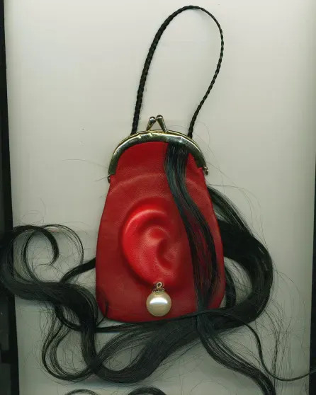 Скандал в мире моды: российский дизайнер обвинила бренд Schiaparelli в плагиате её сумок Джозефинны, Schiaparelli, бренд, дизайнер, Розберри, Эмбройдери, сказкам, крупный, ножки, воровать, русского, изделий, уникальная, плагиате, телеграмканале, своём, однако, ЭмбройдериСумка, сумки, сумок