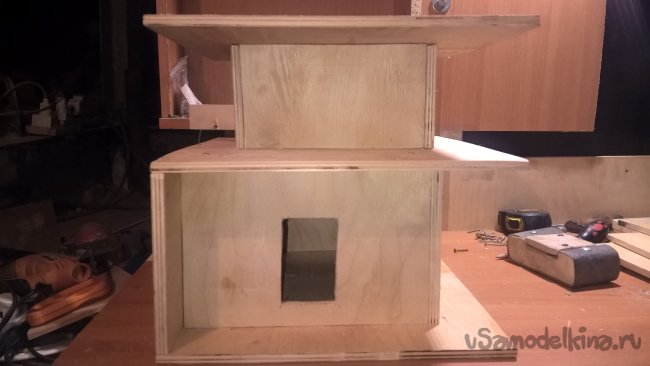 Двухэтажный скворечник в стиле люкс Двухэтажный скворечник в стиле люкс кормушка своими руками