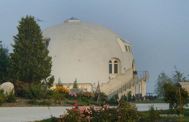 Самые необычные и удивительныe дома мира (53 фото)