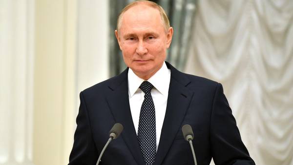 Читателей британского Daily Mail впечатлила реакция Путина на назойливость журналистки США