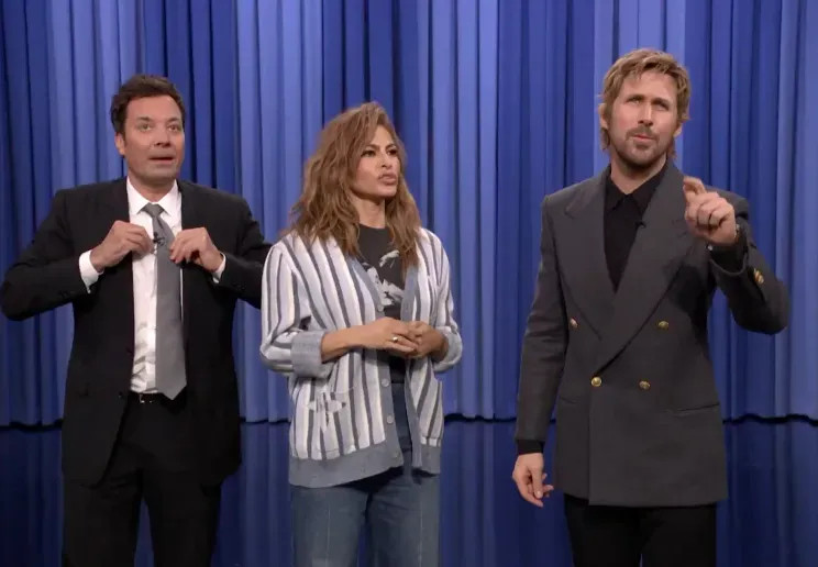 Райан Гослинг и Ева Мендес впервые за 10 лет вышли вместе в свет michael loccisano,sonia recchia,sxsw,фестиваль,бен мендельсон,джеймс фэллон,джон леннон,Ева Мендес,иэн де-кэскер,Йоко Оно,Райан Гослинг,Сирша Ронан