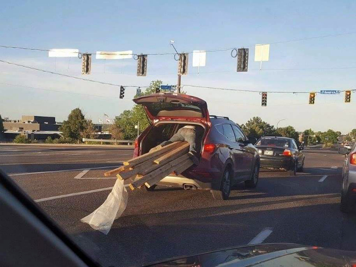 «Умру, но довезу!» | Фото: Reddit.