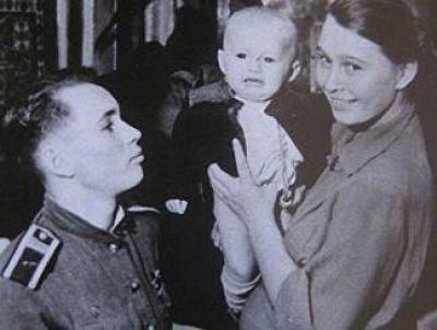 58 лет назад погиб космонавт Валентин Бондаренко: трудная дорога в космос 58 лет назад погиб космонавт Валентин Бондаренко: трудная дорога в космос БОНДАРЕНКО