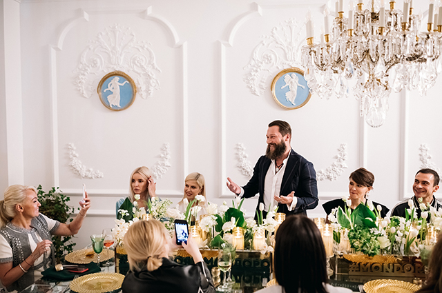 Яна Рудковская, Юлия Барановская, Эвелина Хромченко и другие на торжественном ужине Яна Рудковская, Юлия Барановская, Эвелина Хромченко и другие на торжественном ужине Светская жизнь