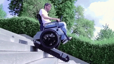 Швейцарские студенты изобрели уникальную инвалидную коляску. О таком раньше только мечтали...