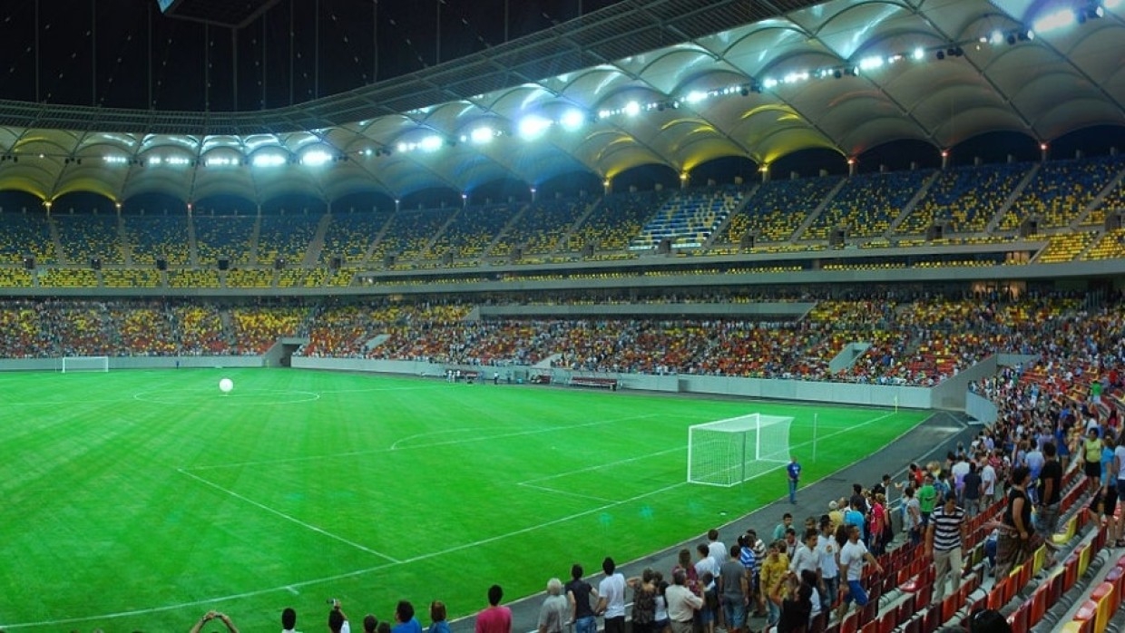 Футбольное фанаты устроили массовую драку во время матча «Ланс» — «Лилль»