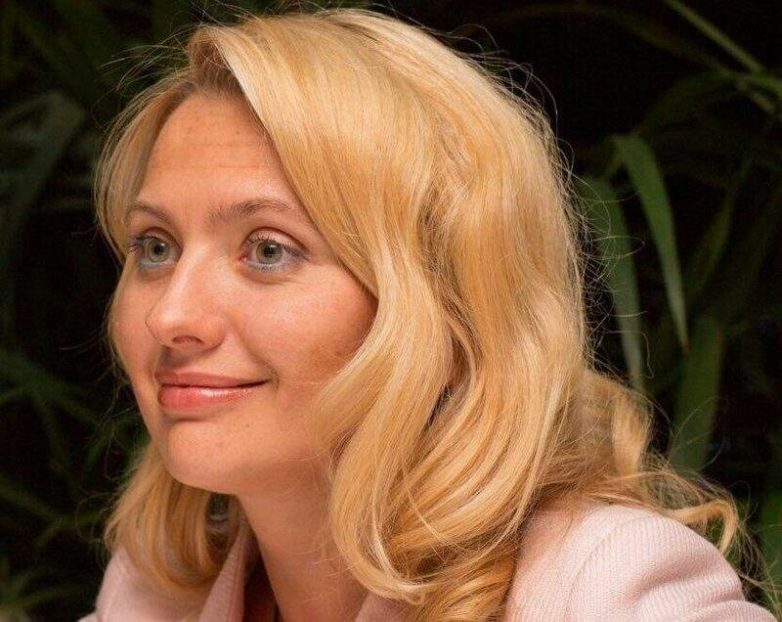 Как сложилась судьба посла мира Кати Лычевой и почему она отказалась от кинокарьеры и популярности? Как сложилась судьба посла мира Кати Лычевой и почему она отказалась от кинокарьеры и популярности?