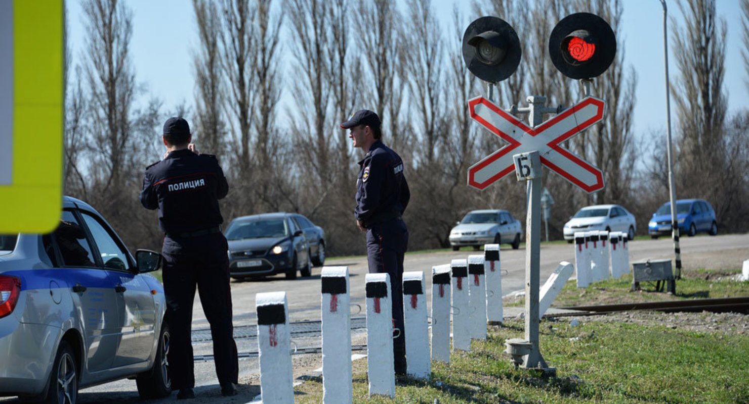 Что делать, если машина заглохла на железнодорожных путях Автомобили