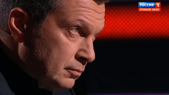 "Вы хоть всей Украиной тужьтесь – не получится": Соловьёв обрушился с разгромной речью на политолога Карасёва