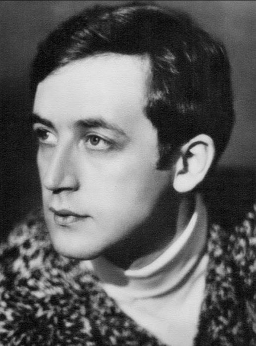 Отчего не находит покоя 84-летний Василий Ливанов Отчего не находит покоя 84-летний Василий Ливанов