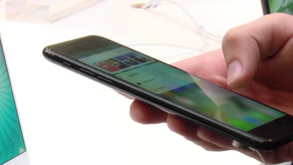 Эксперты составили рейтинг самых популярных смартфонов перед выходом iPhone 8