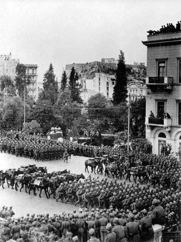 Падение Афин. Немецкий блицкриг в Греции Падение Афин. Немецкий блицкриг в Греции история