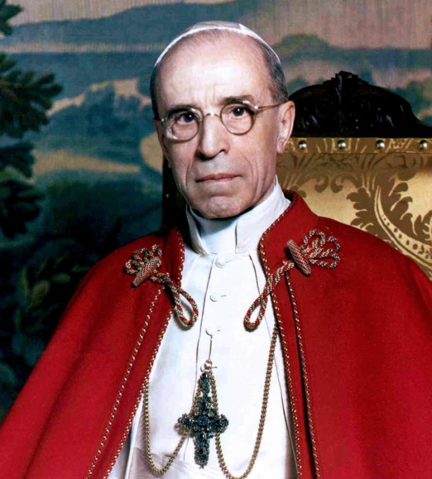 Ватикан: нацистские скандалы начались