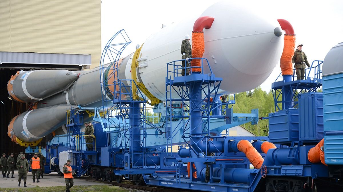 Минобороны: ВКС РФ запустили с космодрома Плесецк ракету «Союз-2.1а» со спутником на борту