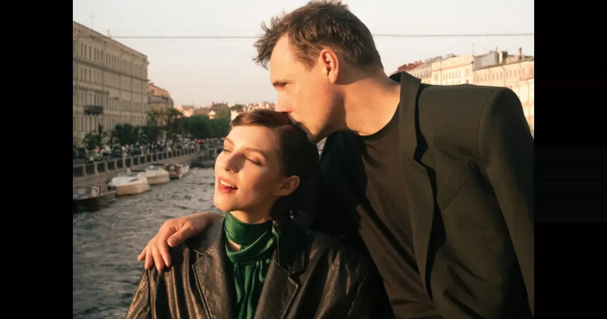 "Копия мамы". Евгений Цыганов поздравил с 21-летием дочь Полину от Ирины Леоновой