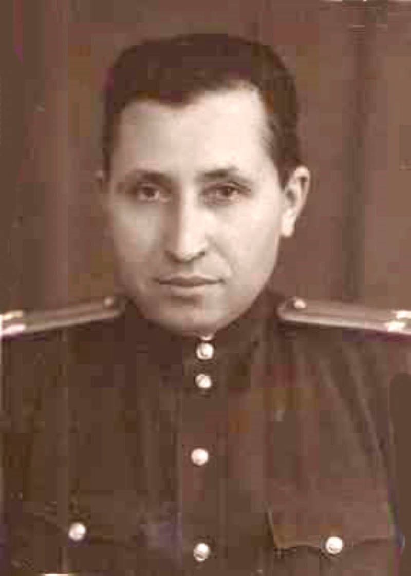 Он из героев былых времён. Пётр Язев – чекист и лучший друг последнего из китайских императоров