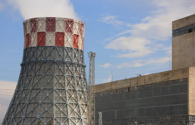 Ядерная энергия превратилась в новое геополитическое поле битвы между Россией и Китаем