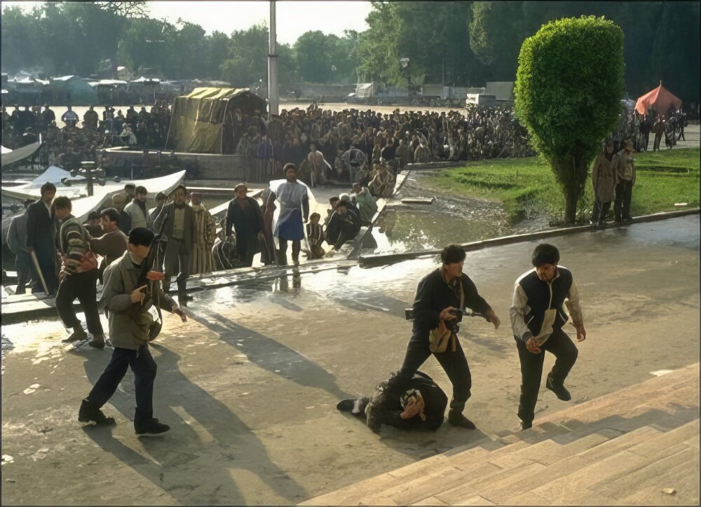 События в душанбе. Массовые беспорядки в Душанбе 1990 года. Резня русских в Душанбе 1990.