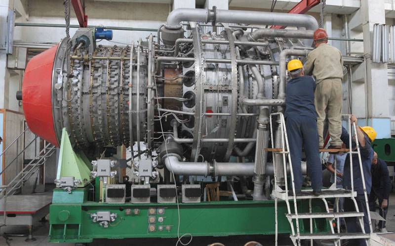 А почему бы нам не купить украинскую «Зорю»? 