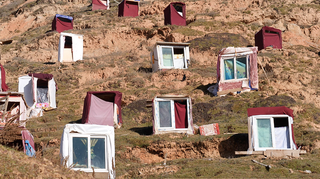 Академия Ярчен Гар: затерянный город-монастырь в Тибете Академия Ярчен Гар: затерянный город-монастырь в Тибете автотуризм