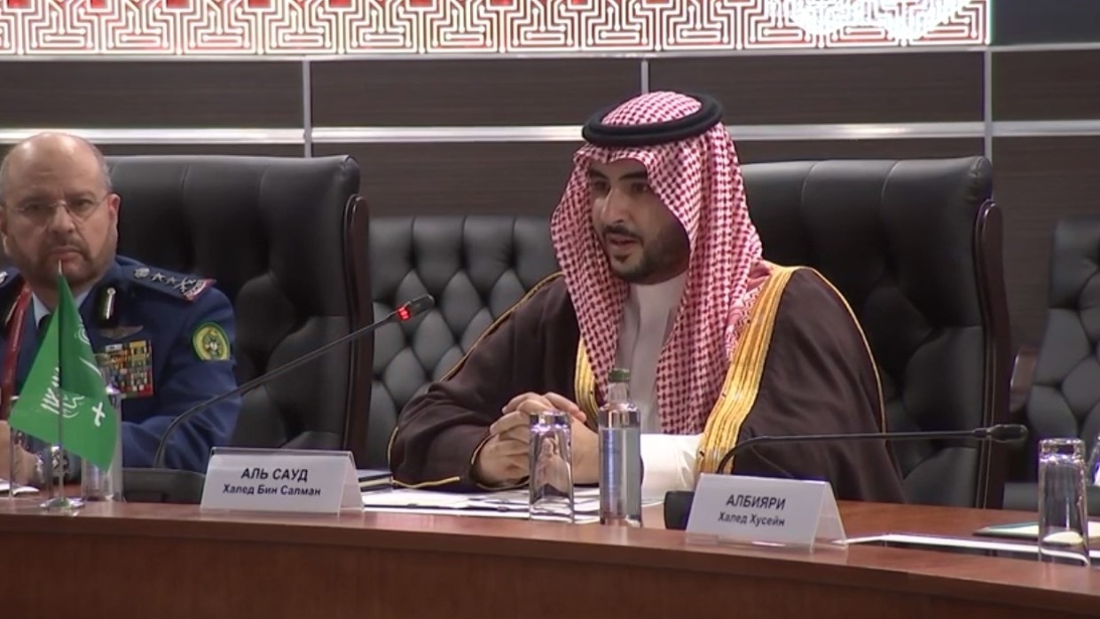 Саудовская Аравия намерена вместе с Россией реагировать на угрозы и вызовы Политика